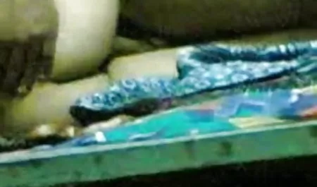 सुंदर बीबीडब्ल्यू बड़े स्तन है सेक्सी मूवी पिक्चर हिंदी