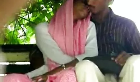 गड़बड़ बड़े स्तन और सह पिक्चर वीडियो सेक्सी पिक्चर शॉट चेहरे पर हिंसक