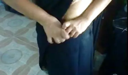 एक सेक्सी फिल्म पिक्चर वीडियो में भव्य पर्वत स्थल पर, एक युवा लड़की को हमेशा कुछ करने को मिलेगा