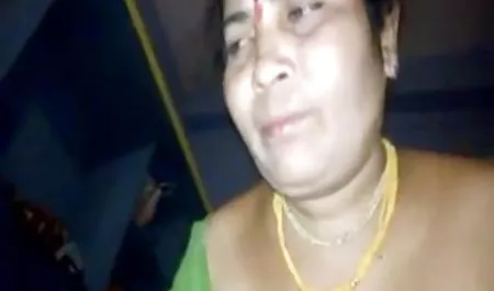 लड़का इस युवा रूसी लड़की से मिला, जो उसके घर जाने के लिए सहमत हो गया, उनकी बातचीत ठाठ सेक्स में समाप्त हो गई, जिसमें से प्रत्येक को अलग-अलग पोज में आनंद की खुराक मिली सेक्सी पिक्चर वीडियो में सेक्सी वीडियो में