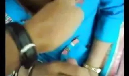 गोरा सार्वजनिक रूप से बकवास करना पसंद करता है, राहगीर उसे परेशान नहीं सेक्सी पिक्चर सेक्सी फिल्म वीडियो करते हैं