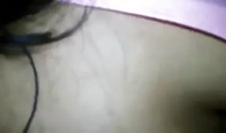 सेक्सी कपल ने सोफे पर मस्ती की हिंदी में सेक्सी पिक्चर हिंदी में सेक्सी पिक्चर