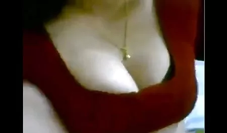 ब्लोंड सेक्सी पिक्चर फिल्म हिंदी बिच गड़बड़ पर एक पूल टेबल