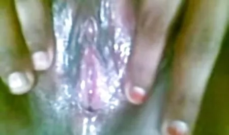 सींग का बना आदमी गोरा को सेक्सी पिक्चर वीडियो नई प्रेमकाव्य के लिए राजी किया, और फिर गड़बड़ कर दिया