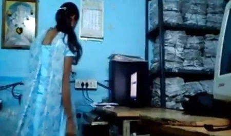 चॉकलेट शहद कुतिया बेकार बॉलीवुड सेक्सी पिक्चर है और fucks