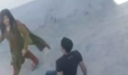 गोरा ने सेक्सी पिक्चर वीडियो में दिखाएं उसके मुँह में ढेर सारा स्पर्म डाला