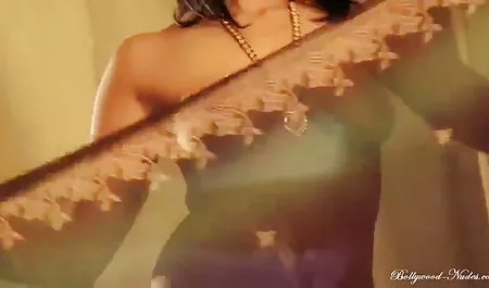 गर्म शादी की सेक्स पिक्चर हिंदी मै रात