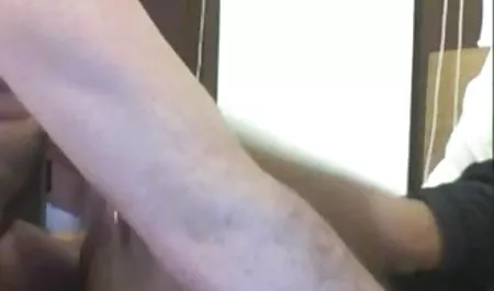 सड़क पिक्चर हिंदी में सेक्सी पर एक अजनबी सही गड़बड़