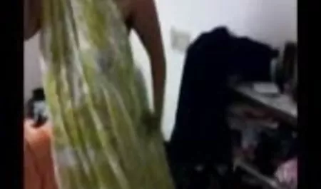 ब्लोंडी अपने पति, एक कंप्यूटर प्रतिभा के साथ यौन संबंध सेक्सी फिल्म हिंदी पिक्चर फिल्म चाहती है