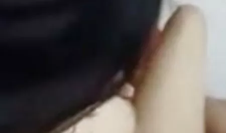 नीग्रो विभिन्न इंग्लिश सेक्सी पिक्चर दिखाओ पोज़ में एक गोरा को चोदता है