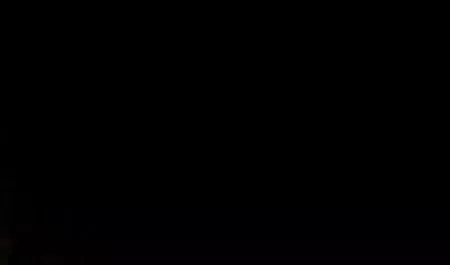 बड़े स्तन सेक्सी पिक्चर फुल मूवी के साथ श्यामला एक भव्य बिस्तर पर गड़बड़ हो जाता है