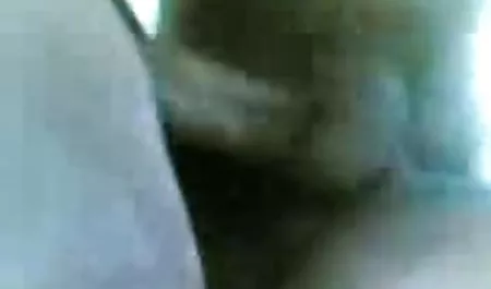 एक लड़का एक वीडियो फिल्मा सेक्सी पिक्चर वीडियो भेजो ना रहा है क्योंकि एक लड़की ने उस पर अपने पैर फैलाए, उसने अपनी छाती उसके चारों ओर घुमा दी और अपने लिंग पर बैठना शुरू कर दिया, उच्च गुणवत्ता में शौकिया वीडियो