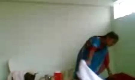 शकीरा ने सुंदर के साथ यौन संबंध बनाने का फैसला किया सेक्सी पिक्चर वीडियो में सेक्सी वीडियो में