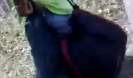 हस्तमैथुन स्कूल, दोस्त एक कुतिया सिखाता सेक्स फिल्म पिक्चर है कि एक सदस्य को कैसे संभालना है